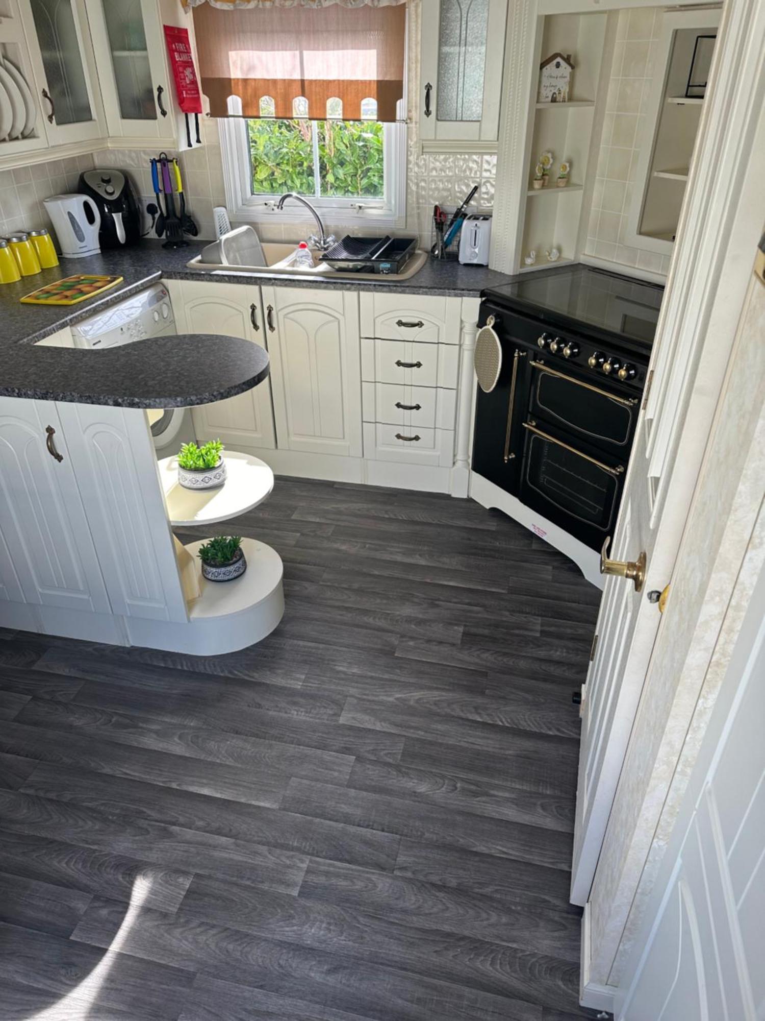 6 Berth Waterside Ingoldmells S11 Santanavan 2 Exterior foto